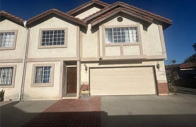 12021 Elliott Avenue photos photos