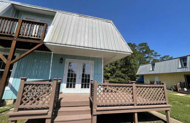 590 Royal Oak Drive lot: 5 Gallery 1