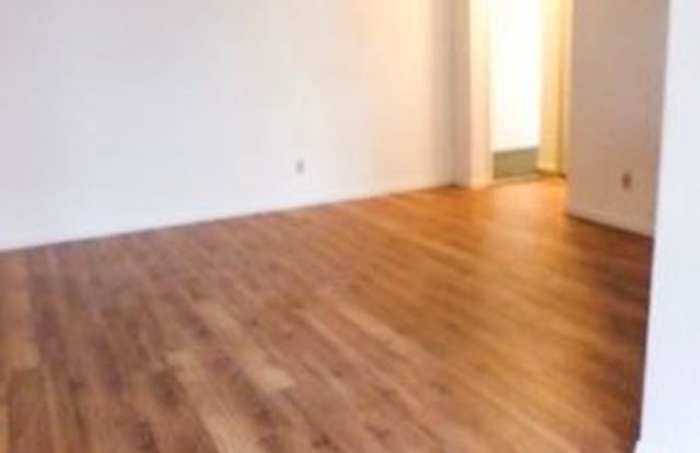 7502-310 Parkway Drive Gallery 2