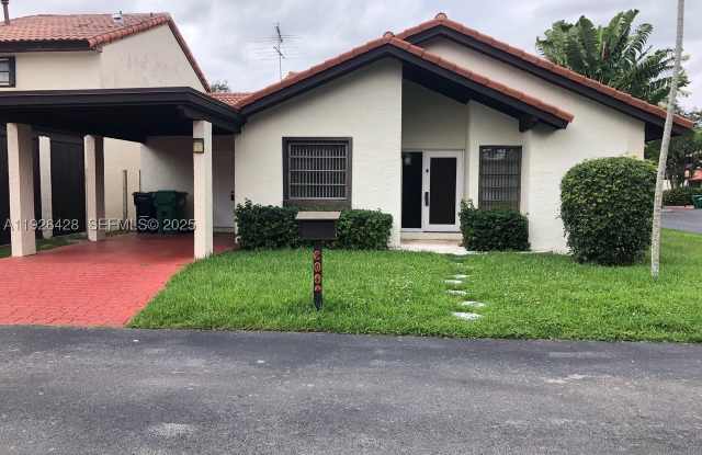 9044 SW 112 CT photos photos