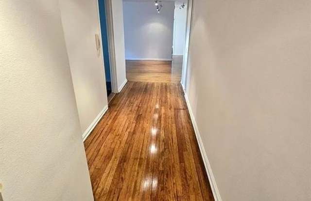 401 Park Place Gallery 2