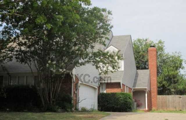 911 Leisure Drive photos photos