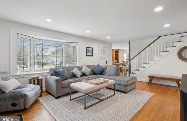 134 S HOMELAND AVENUE - 134 South Homeland Avenue, Annapolis, MD 21401