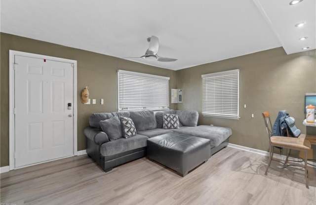 815 Whitehead Ave photos photos