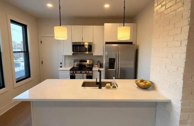 8022 Kercheval Ave photos photos