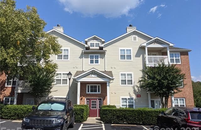 10632 Hill Point Court - 10632 Hill Point Court, Charlotte, NC 28262