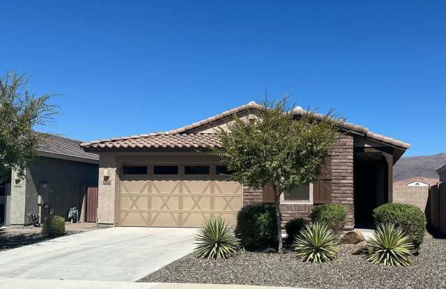 Beautiful Home in Gold Canyon Gallery 2