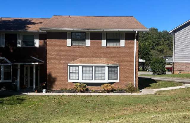 115 Golfcrest Lane - 115 Golfcrest Lane, Oak Ridge, TN 37830