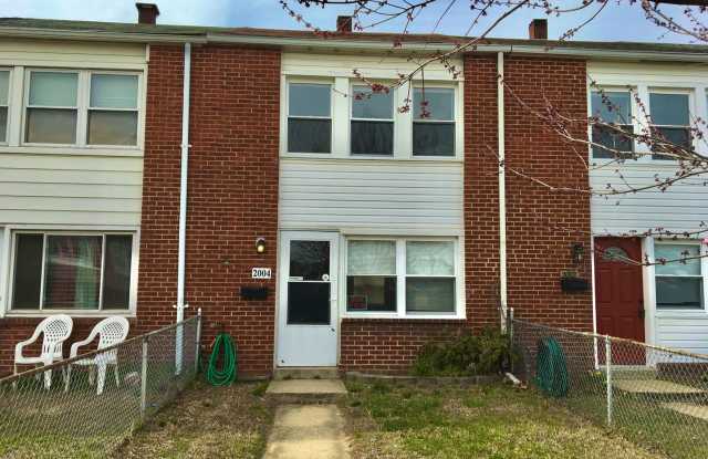 Charming 3 Bedroom/1 Bathroom Townhome in Dundalk, MD! photos photos
