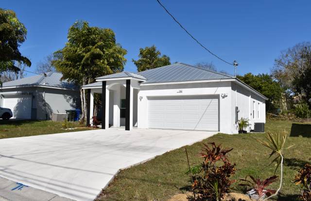 780 8th Ave Ne - 780 8th Avenue Northeast, Largo, FL 33770