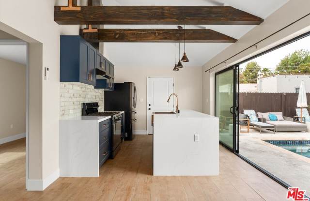 3006 Acresite St Gallery 2