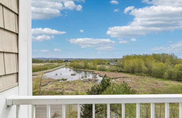 4049 S 212th Ct Unit F Gallery 3