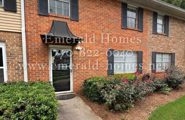 217 Northdale Place Gallery 2