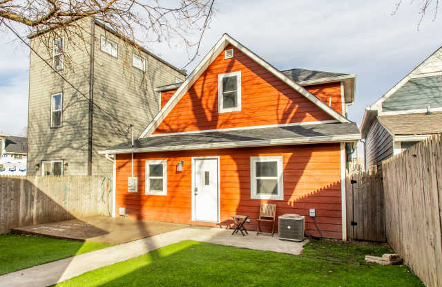 421 East Morris Street photos photos