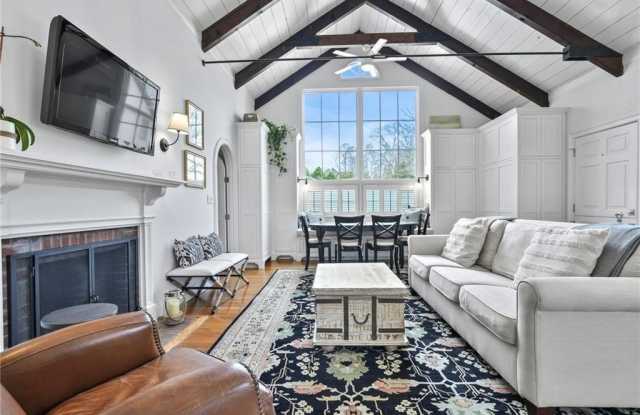 397 Gibbs Avenue photos photos