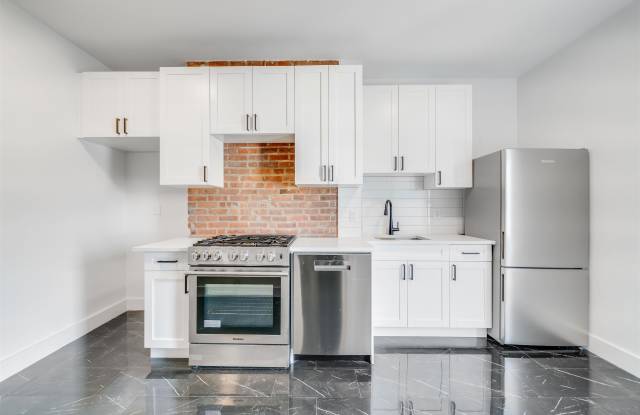 220 MADISON ST photos photos