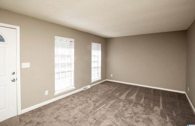 5140 HICKORY DRIVE Gallery 4