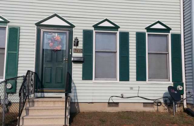 1219 APPLE Street photos photos