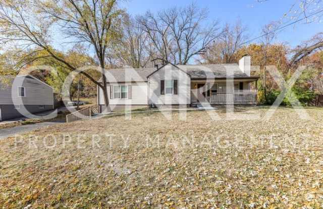 4214 Northeast Chaumiere Road Gallery 2