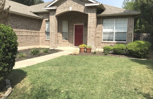 16142 OLD STABLE RD - 16142 Old Stable Road, San Antonio, TX 78247
