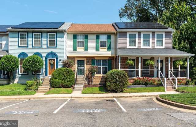 2406 ROSECROFT Court Gallery 2