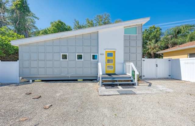 1820 RITA STREET - 1820 Rita Street, Vamo, FL 34231
