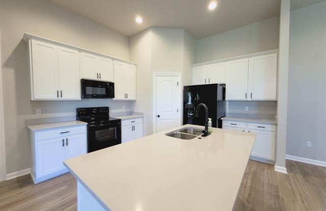 183 Pond Dr Gallery 3
