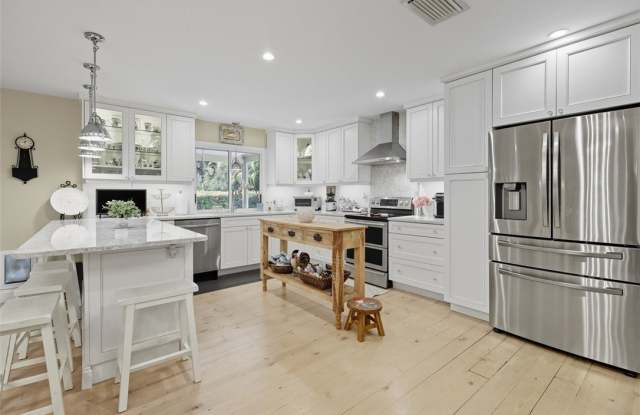 902 Tides Road Gallery 3