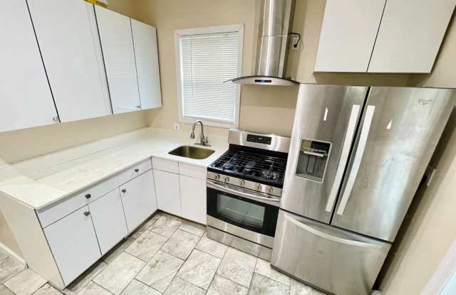 1601 Overing St, #1F Gallery 2