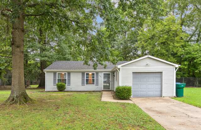 FLEXIBLE RENTAL OPPORTUNITY IN HEART OF HAMPTON ROADS photos photos