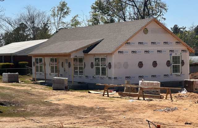 4 Bed/2 Bath New Construction Home - 1911 Aimwell Road, Vidalia, GA 30474