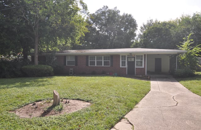 2407 LAKE LUCINA DR - 2407 Lake Lucina Drive, Jacksonville, FL 32211