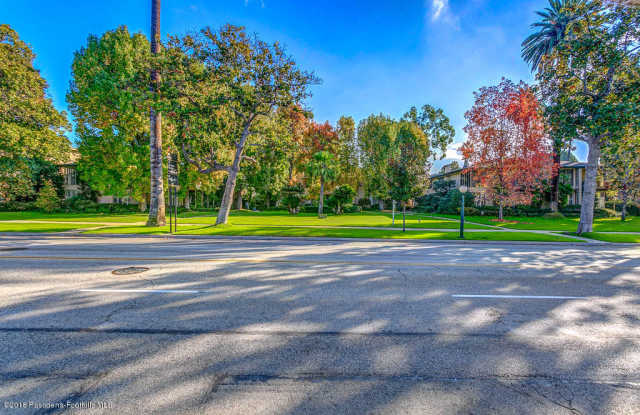 660 S Orange Grove Boulevard Gallery 3