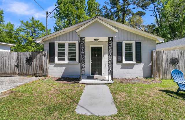 Charming West Ashley Bungalow - 1442 Agatha Street, Charleston County, SC 29407