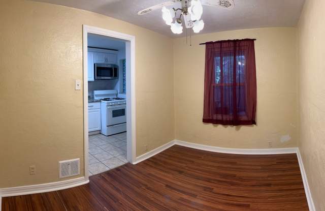 2 Bedroom Duplex in Stanton Heights Gallery 4
