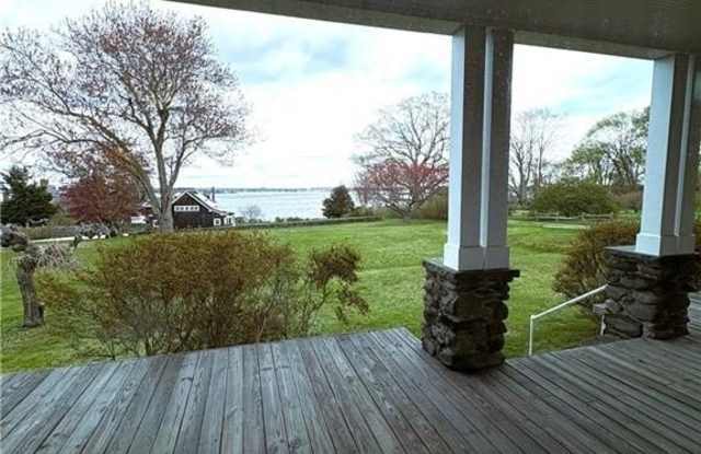 39 Walcott Avenue Gallery 1