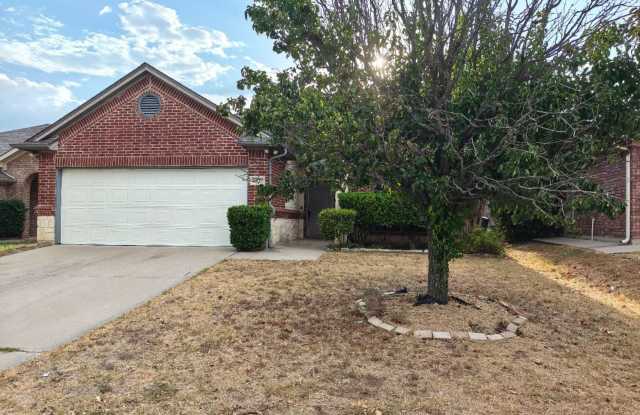 10625 Braewood Drive Gallery 1