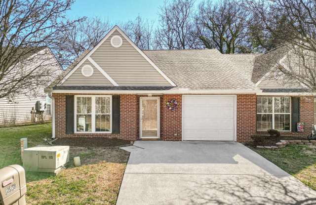 228 Dalton Place Way; Knoxville TN  37912 photos photos