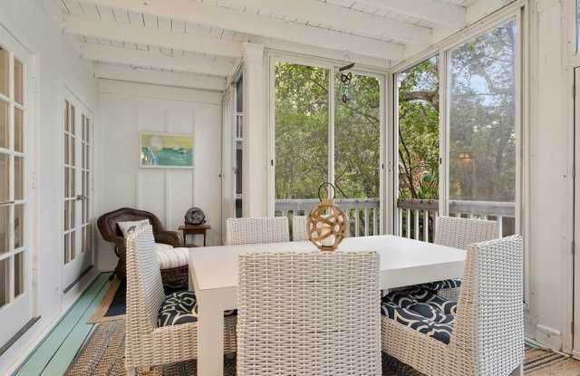 1295 Winding Oaks E Circle Gallery 2