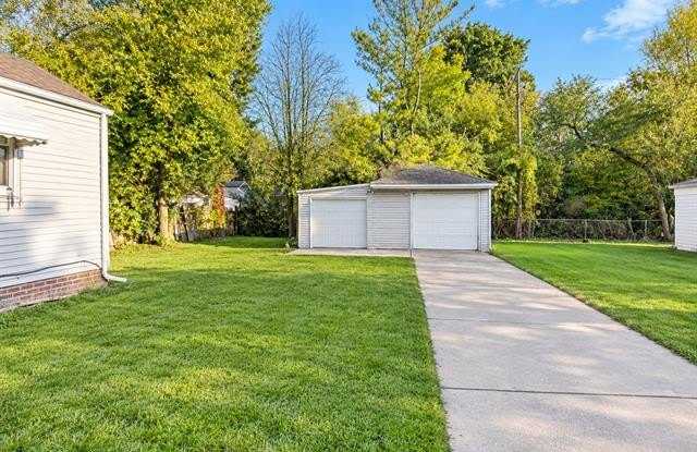 26531 Sunningdale Drive Gallery 4