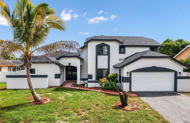 7350 NW 54th Ct Gallery 1