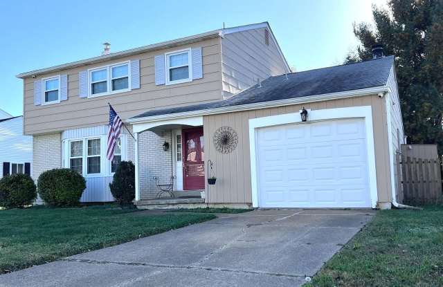 918 ROCKWELL Road photos photos