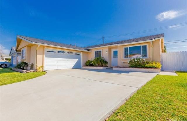16460 Galaxy Drive Gallery 2