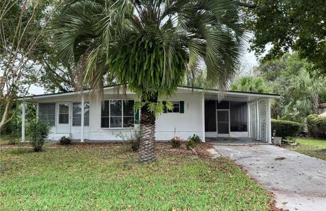 5921 SW 63RD LANE ROAD - 5921 Southwest 63rd Lane Road, Marion County, FL 34474