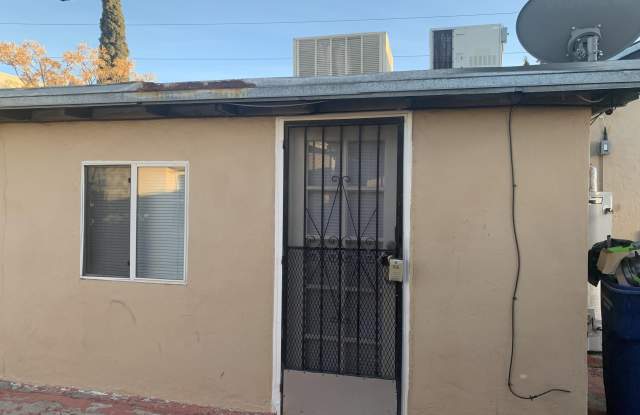 3111 DURAZNO Avenue unit: Rear photos photos