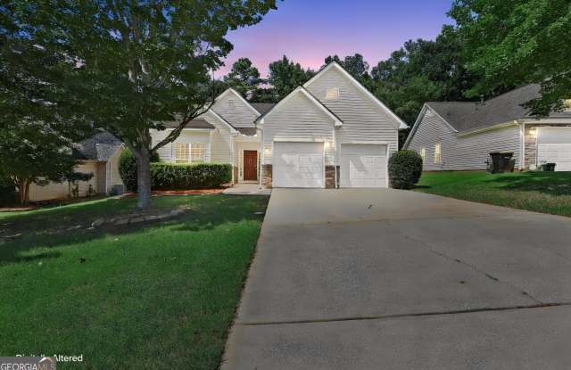 35 Bedford Park Drive Gallery 3