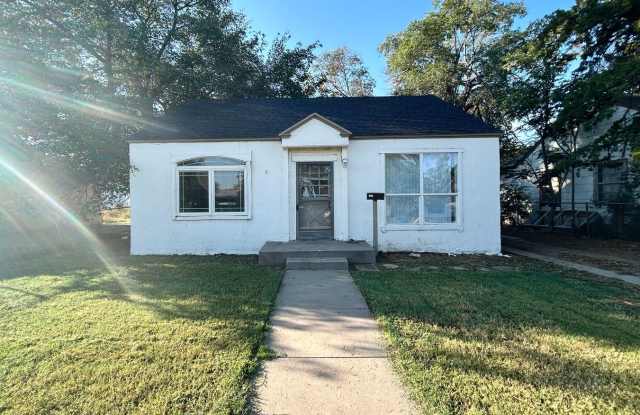 2Bed/1Bath Available photos photos