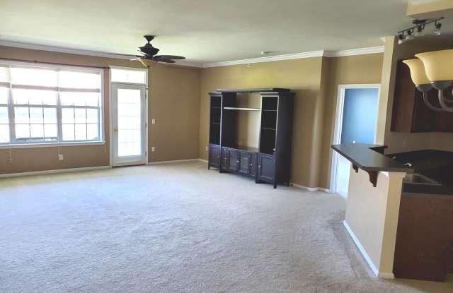734 TIMBERLAKE DRIVE Gallery 3