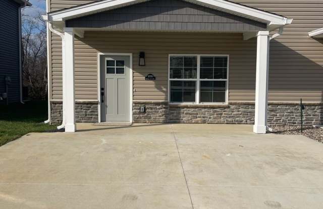 Condominium Townhouse Sellersburg photos photos