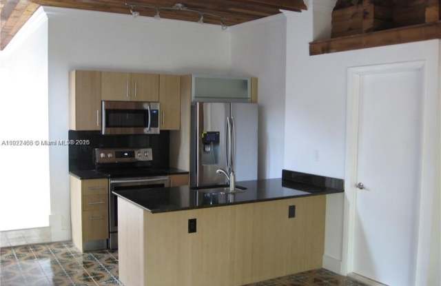 310 SW 34th Ave photos photos